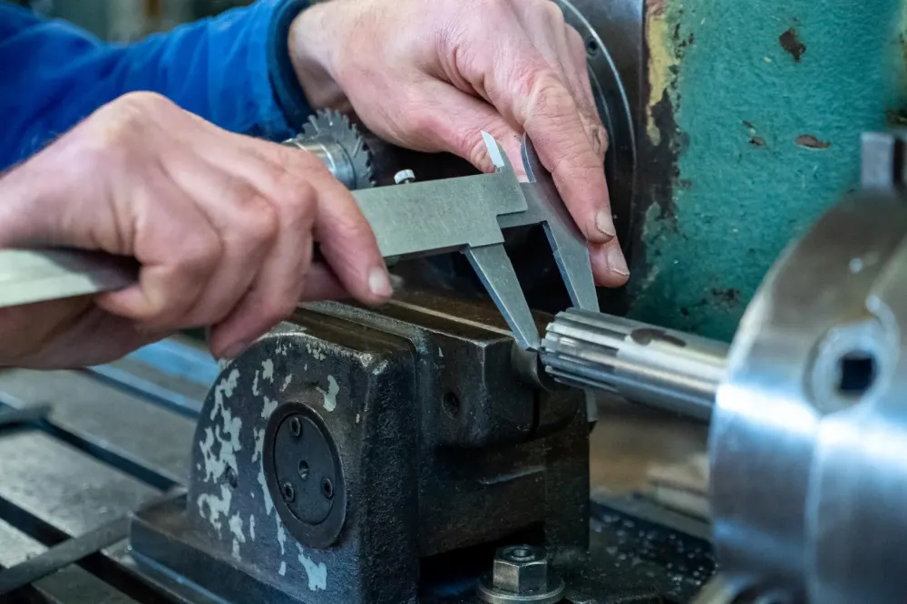 Droits et Hélicoïdaux près de Laval